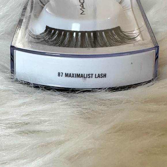 MAC Maximalist Lashes #87 - Picture 3 of 4